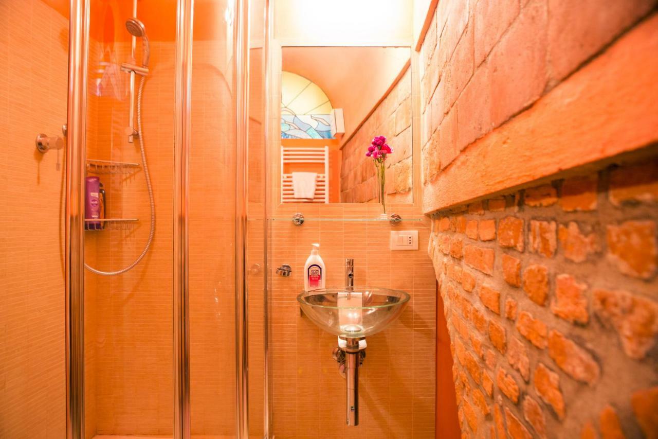 Art Apartment Vicolo del Panìco Firenze Esterno foto