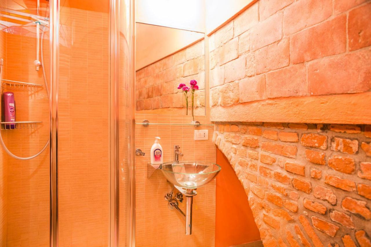 Art Apartment Vicolo del Panìco Firenze Esterno foto